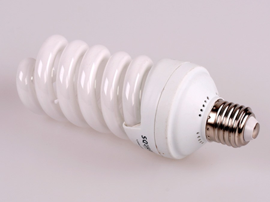 Lågenergilampa 45 Watt