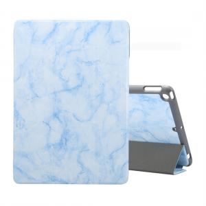  Fodral för iPad 10.2 med blå marmormönster