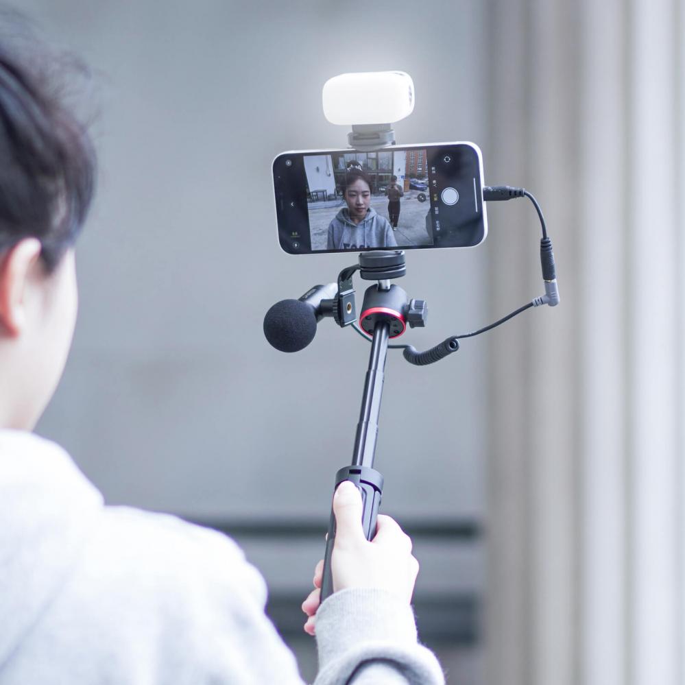  Ulanzi Smartphone Stativ-kit fr vlog-inspelning med Bluetooth fjrr