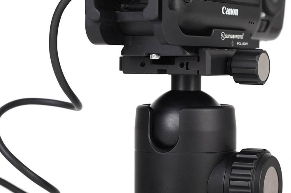 Sunwayfoto L-Bracket för Canon EOS 5D Mark IV