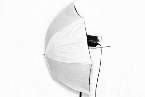  Softbox av paraplymodell vit/vit med svart botten 100cm