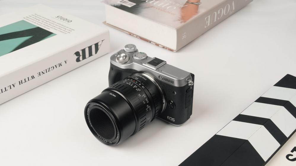 TTartisan 40mm f/2.8 Makroobjektiv APS-C för Canon EOS R