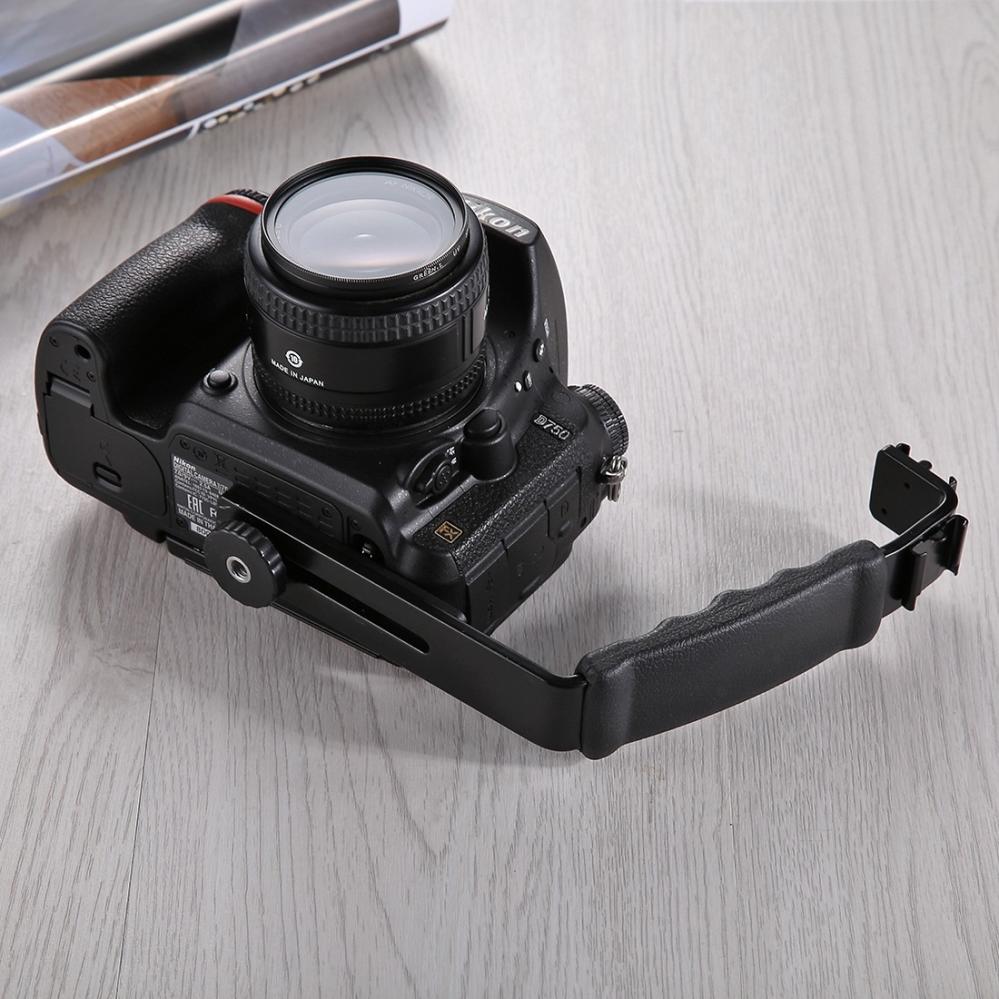 Puluz L-format Handgrepp med tillbehörsfästen för videolampa & DSLR