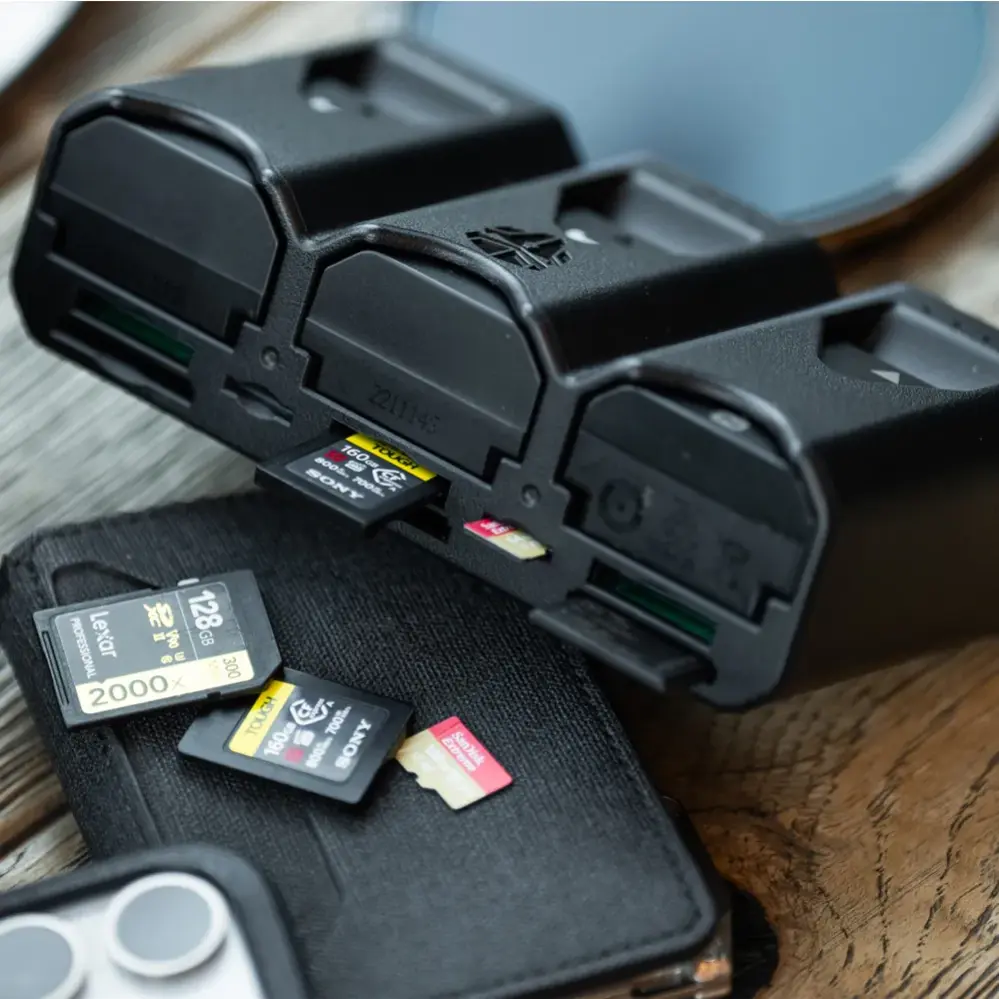  Jupio Pr1me Gear Tri-Charge V2 för Canon LP-E6 – laddare & powerbank från Kamda – snabb leverans och trygg e-handel