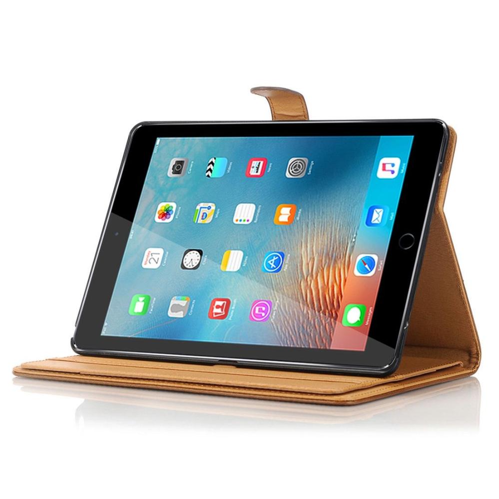Fodral för iPad Pro 9.7-tum med extra fack Brun