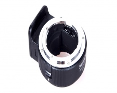 Commlite Objektivadapter med bländarstyrning till Nikon F Objektiv för Sony E