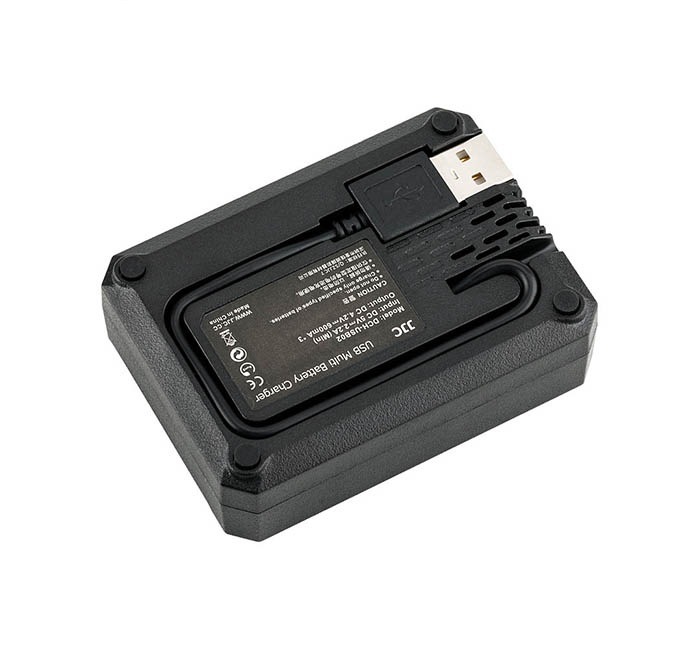  JJC USB-driven trippel batteriladdare fr Ricoh DB-110, Olympus LI-90B