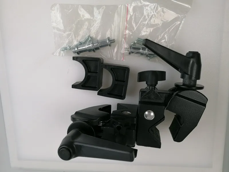 Double Clamp från Kamda – snabb leverans och trygg e-handel