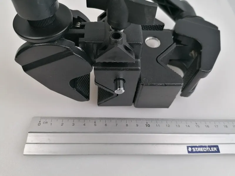 Double Clamp från Kamda – snabb leverans och trygg e-handel