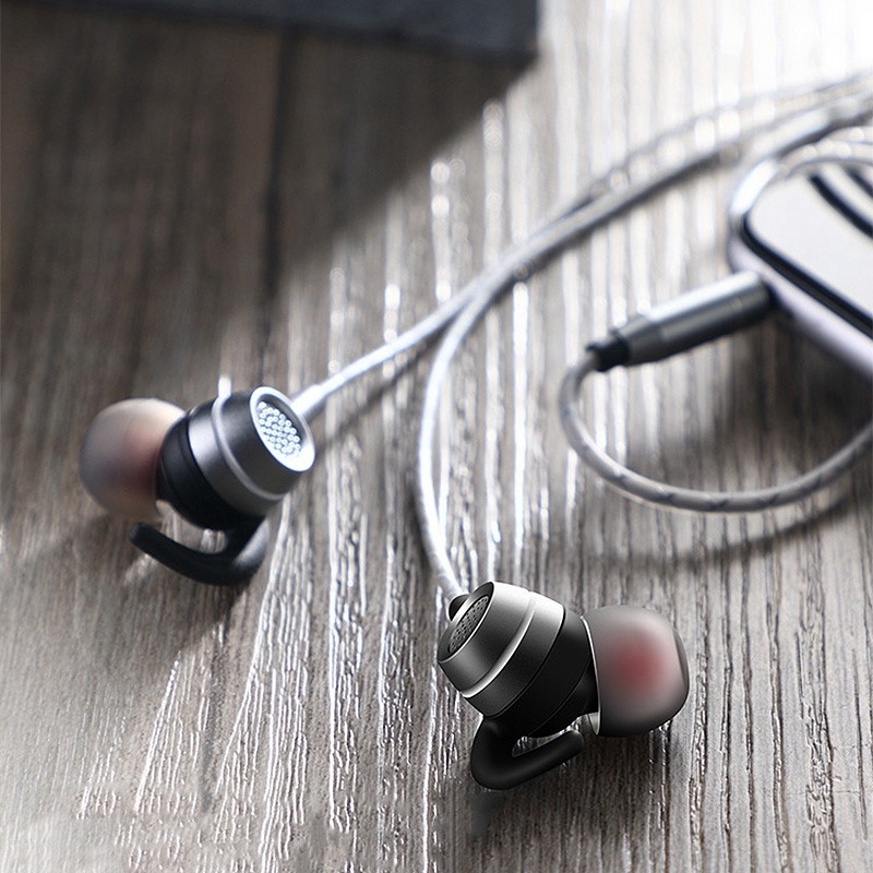  Joyroom 3,5 mm In-ear hrlurar med Mic Svart