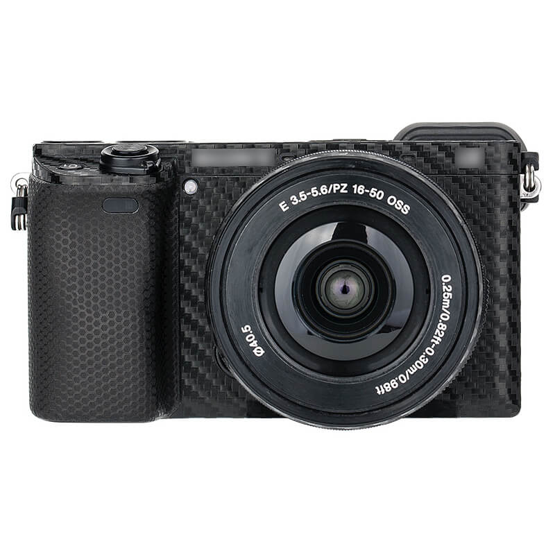JJC Skin för Sony A6400/A6300 +18-50mm objektiv - Svart kolfiber