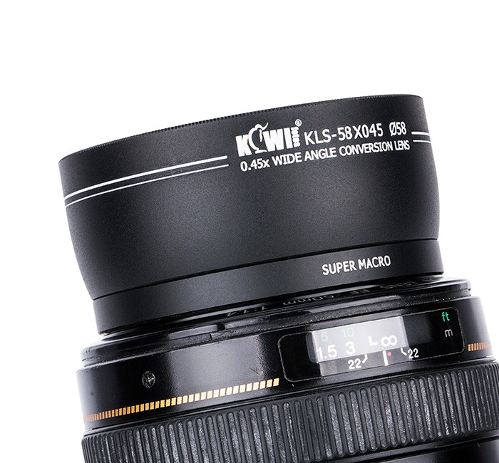 Kiwifotos 0.45x Vidvinkellins 58mm med makrolins 10x