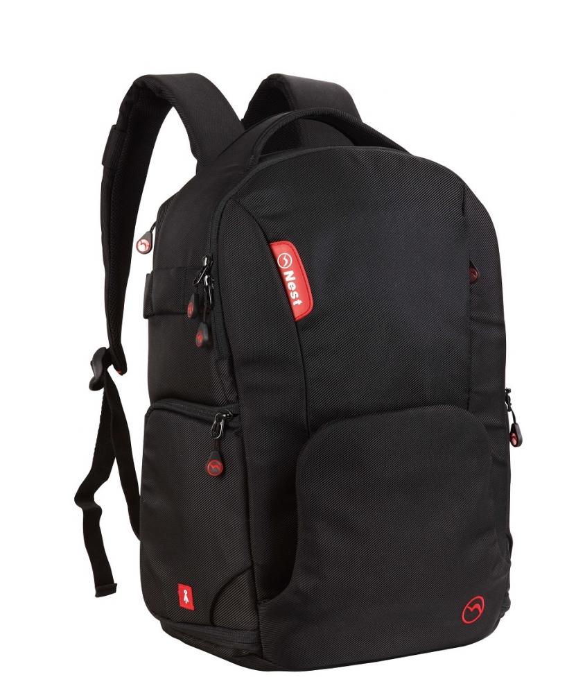 Nest Athena 60 Ryggsäck svart 28 liter