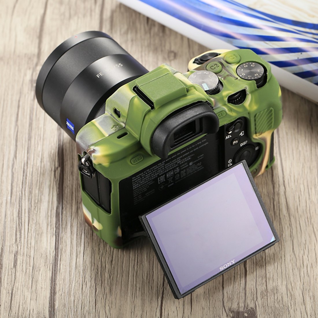 PULUZ Mjukt skyddsfodral för Sony ILCE-7MII / 7SMII / 7RMII (Kamouflage)