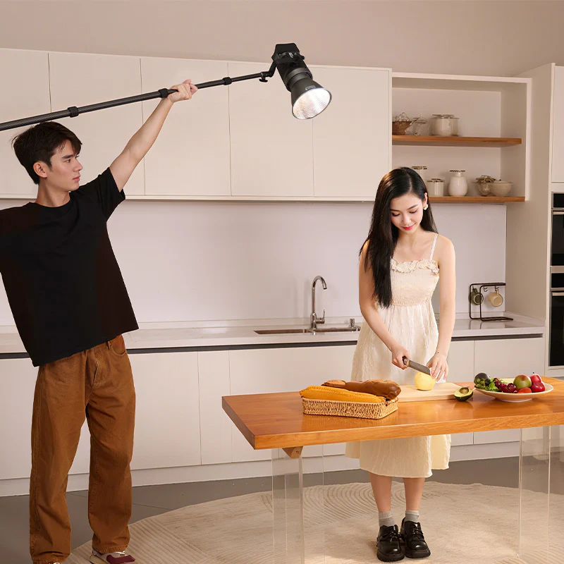  Ulanzi T230 – portabelt kolfiber-belysningsstativ 230 cm med vändbara ben från Kamda – snabb leverans och trygg e-handel